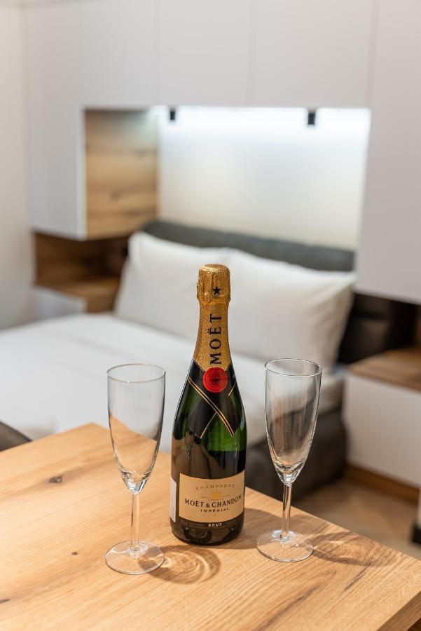 Silver Luxury Suites Beograd Eksteriør billede